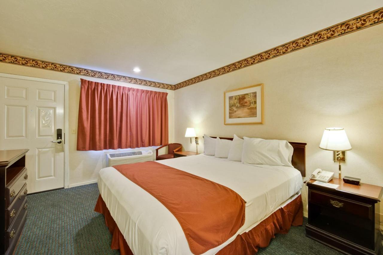 Americas Best Value Inn - Sky Ranch Palo Alto Luaran gambar