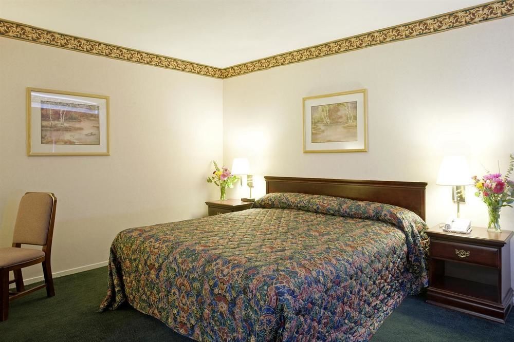 Americas Best Value Inn - Sky Ranch Palo Alto Luaran gambar